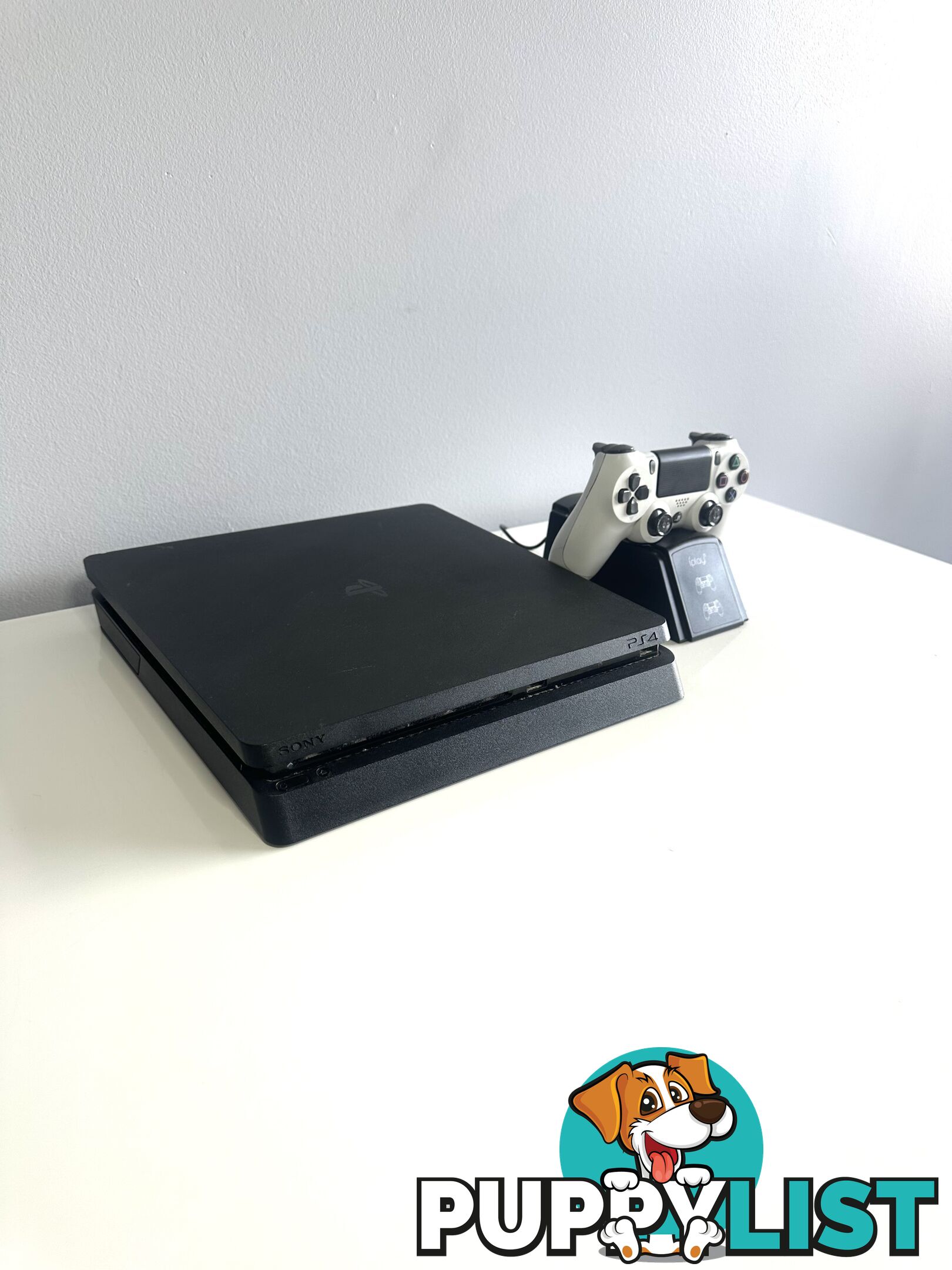 PS4 1TB Bundle Deal Great Shape