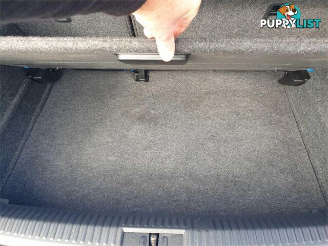 2015 VOLKSWAGEN POLO 66TSITRENDLINE 6RMY16 5D HATCHBACK