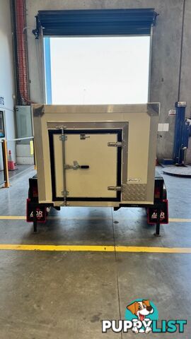 FOR SALE – Brand New Custom made Cool Room Trailer