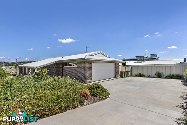 12 Geoff Bardon Street WESTON ACT 2611