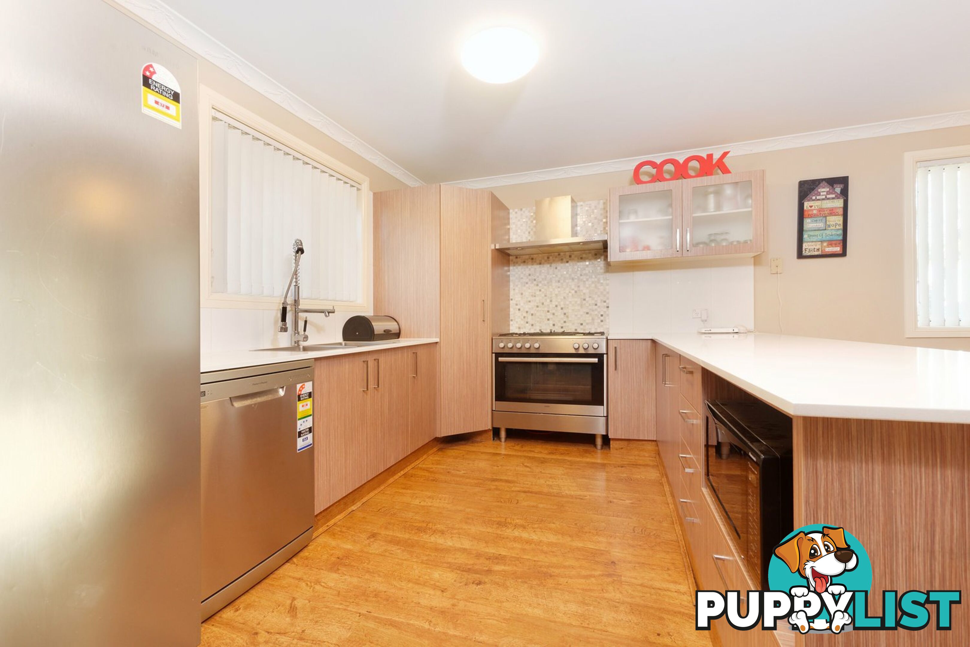 27 Amaroo Place GOULBURN NSW 2580