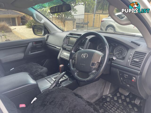 2010 Toyota Landcruiser 200 ANNIVERSARY Wagon Automatic