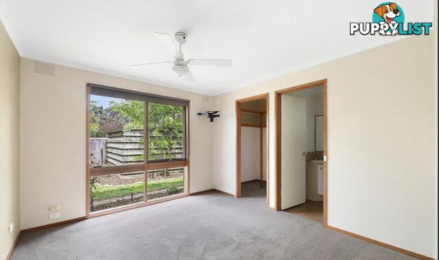 10 Purvis Street MOE VIC 3825