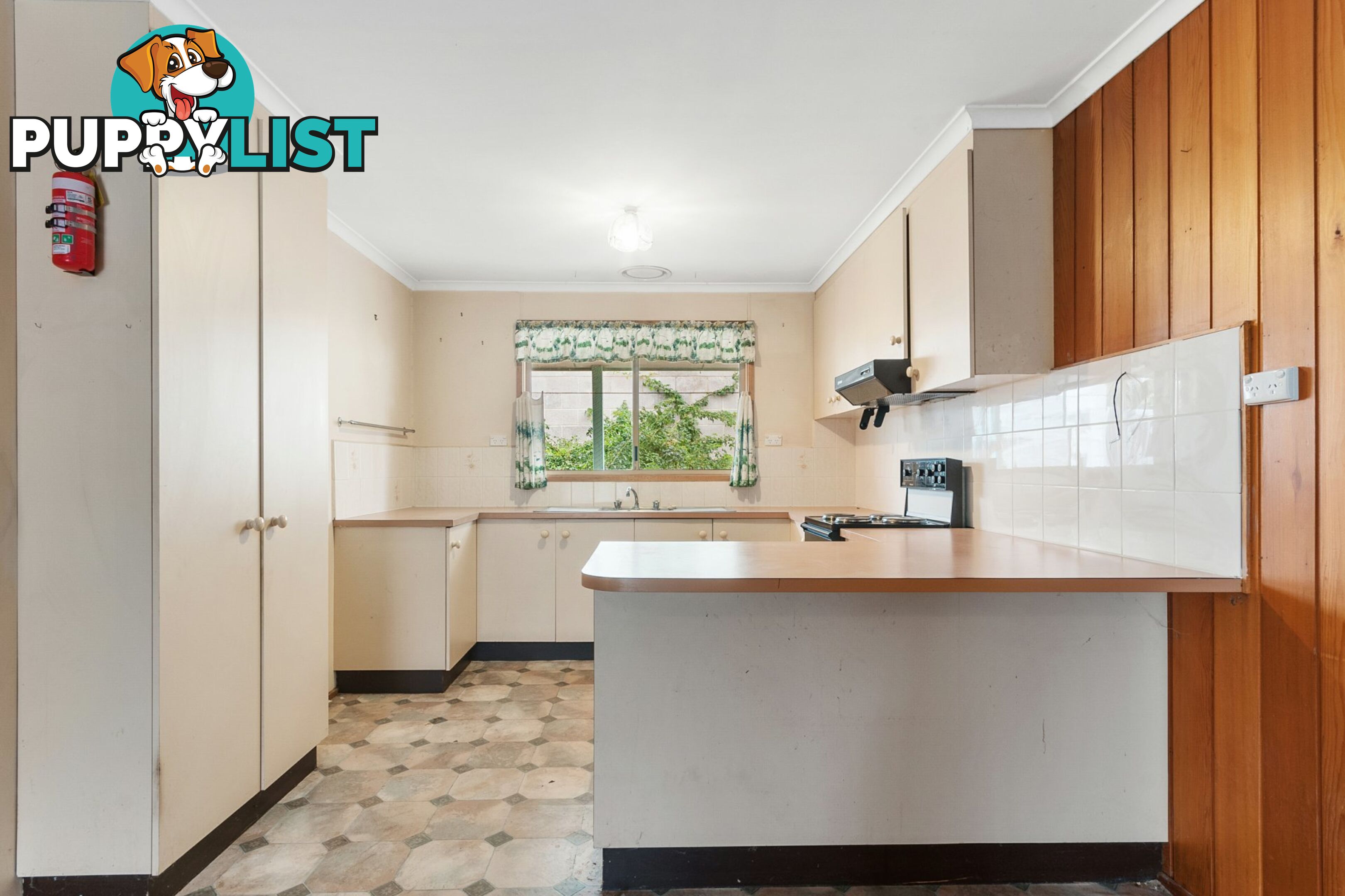 2 Tanjil Court WILLOW GROVE VIC 3825