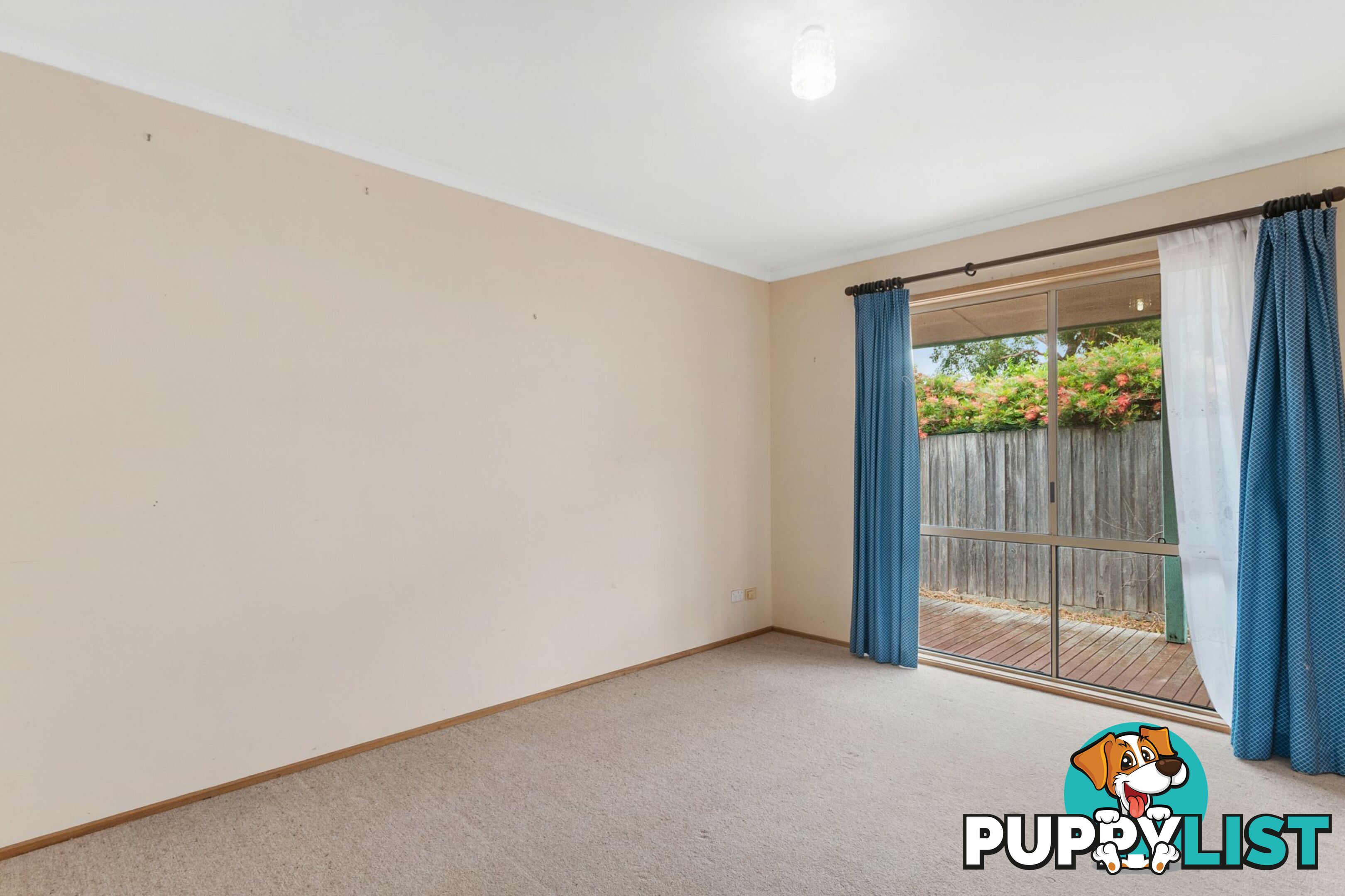 2 Tanjil Court WILLOW GROVE VIC 3825