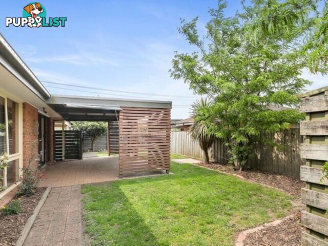 10 Purvis Street MOE VIC 3825