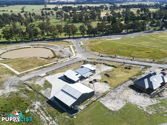 11 John Henry Drive TYERS VIC 3844