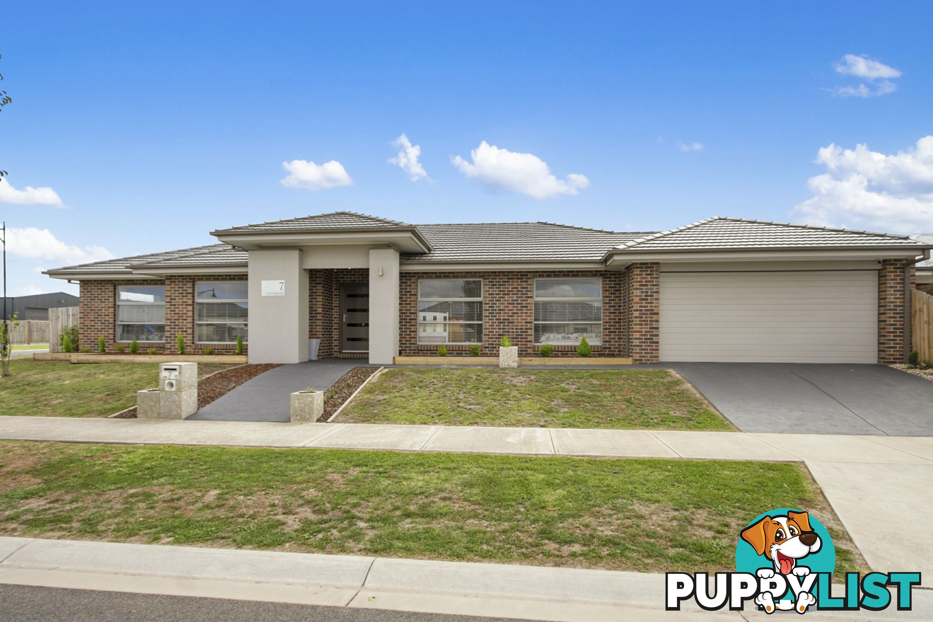 7 Cambridge Way TRARALGON VIC 3844