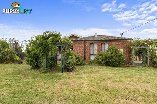 41 Humphreys Road TOONGABBIE VIC 3856