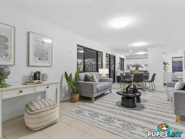 33 Karajini Crescent PARKINSON QLD 4115