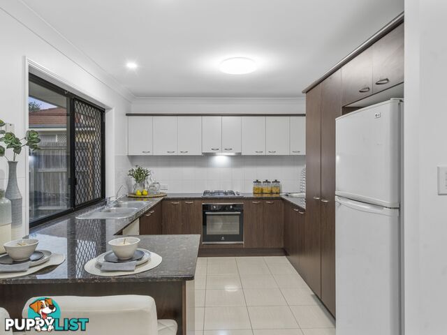 33 Karajini Crescent PARKINSON QLD 4115