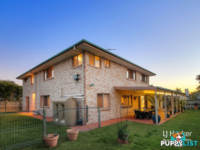 16 Gulubia Place CALAMVALE QLD 4116