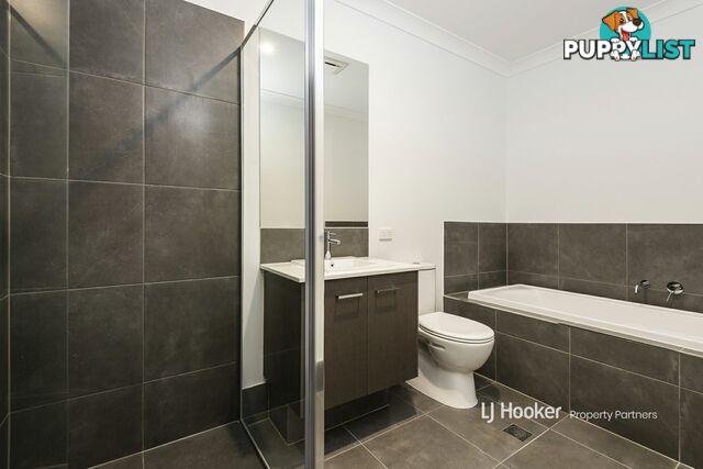 1 & 2/22A Monash Road LOGANLEA QLD 4131