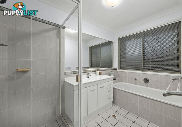 18 Picardie Close MANSFIELD QLD 4122