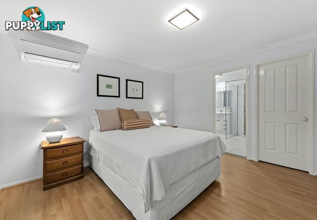 18 Picardie Close MANSFIELD QLD 4122