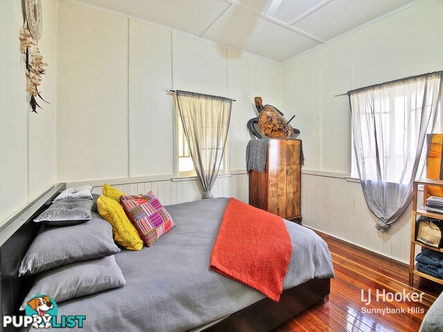 24 Laughlin Street KINGSTON QLD 4114