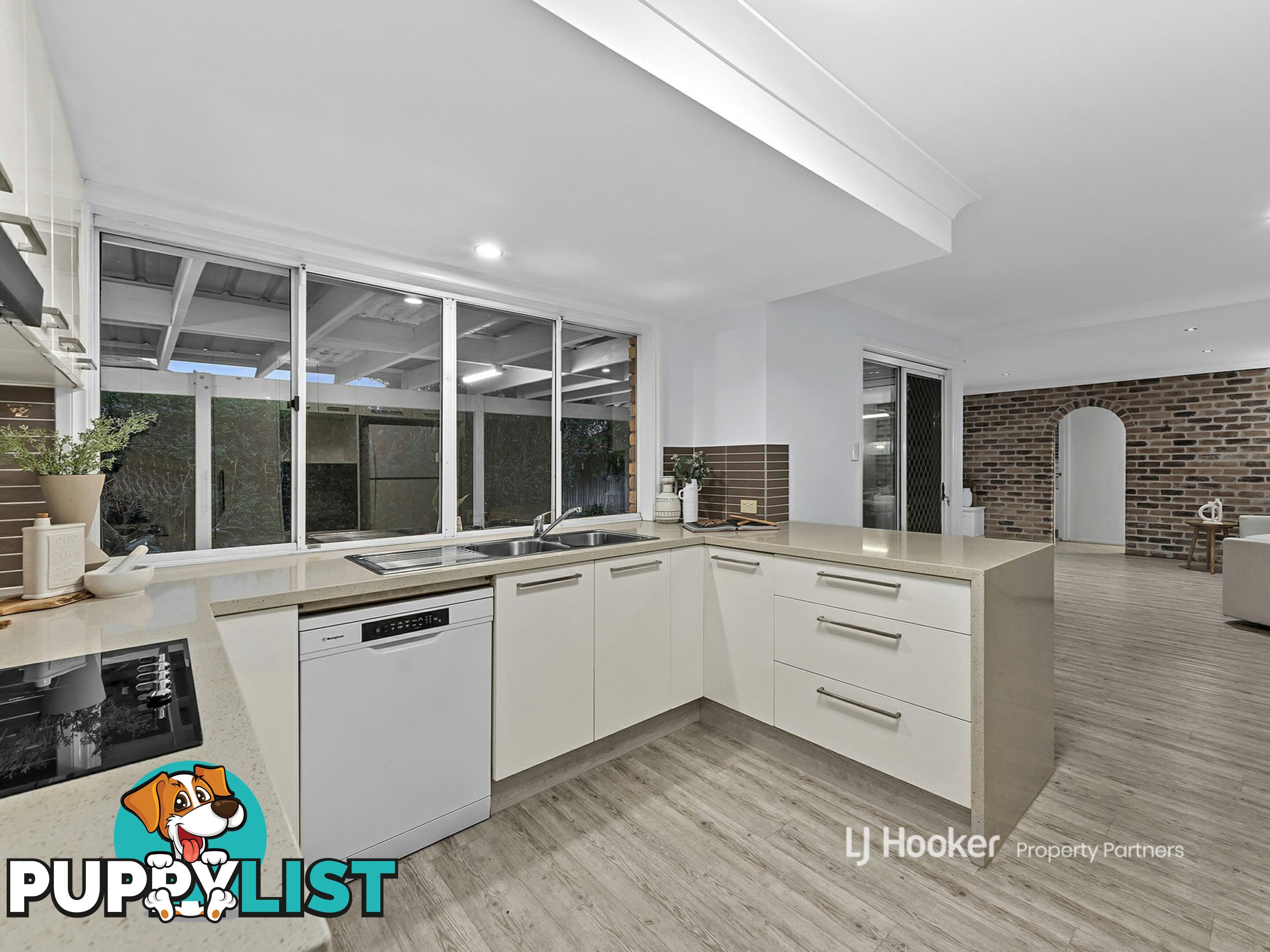 51 Koola Street WISHART QLD 4122