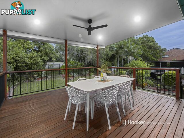 19 Raintree Street MANSFIELD QLD 4122