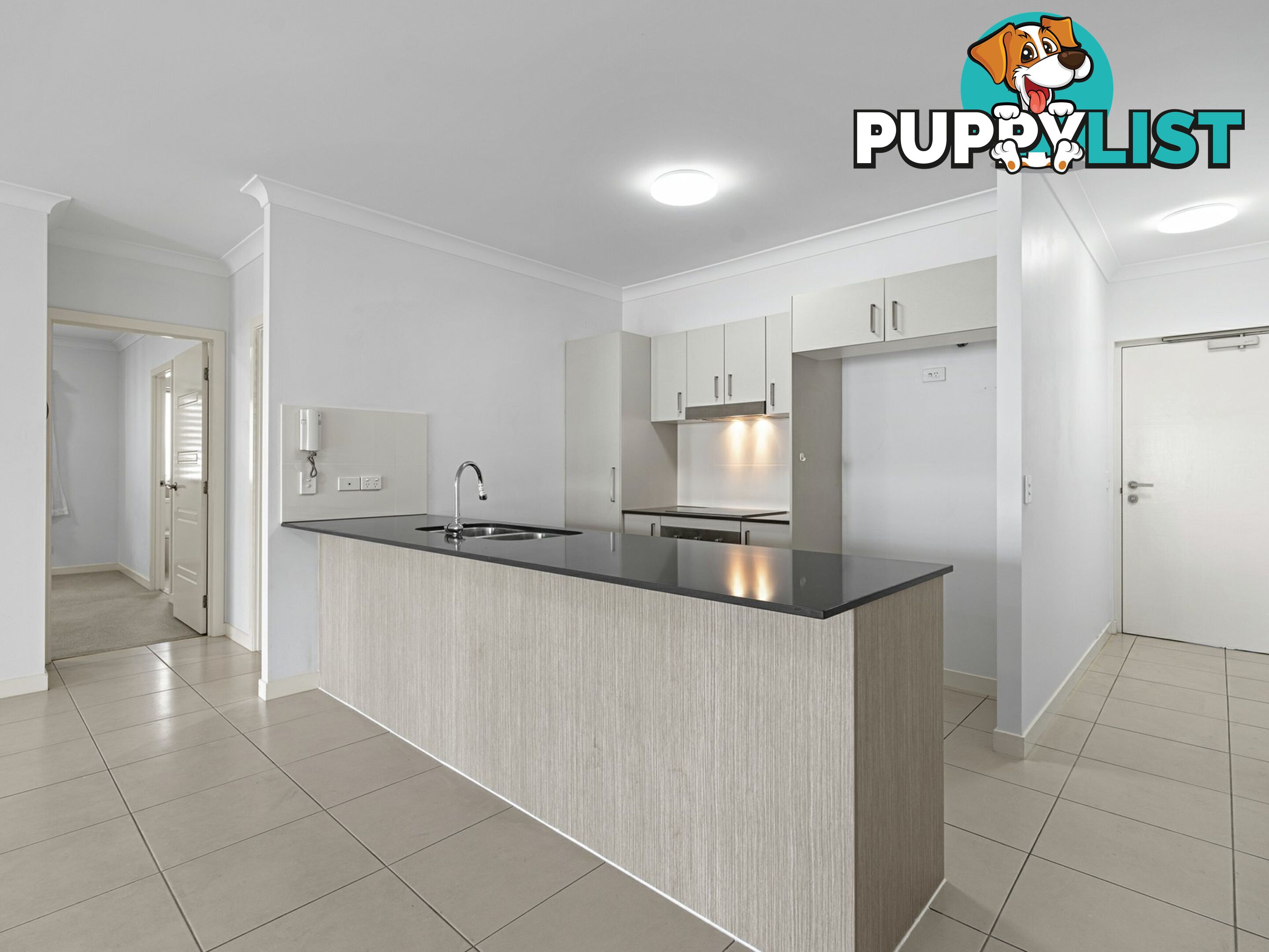 1012/8 Win Street EIGHT MILE PLAINS QLD 4113
