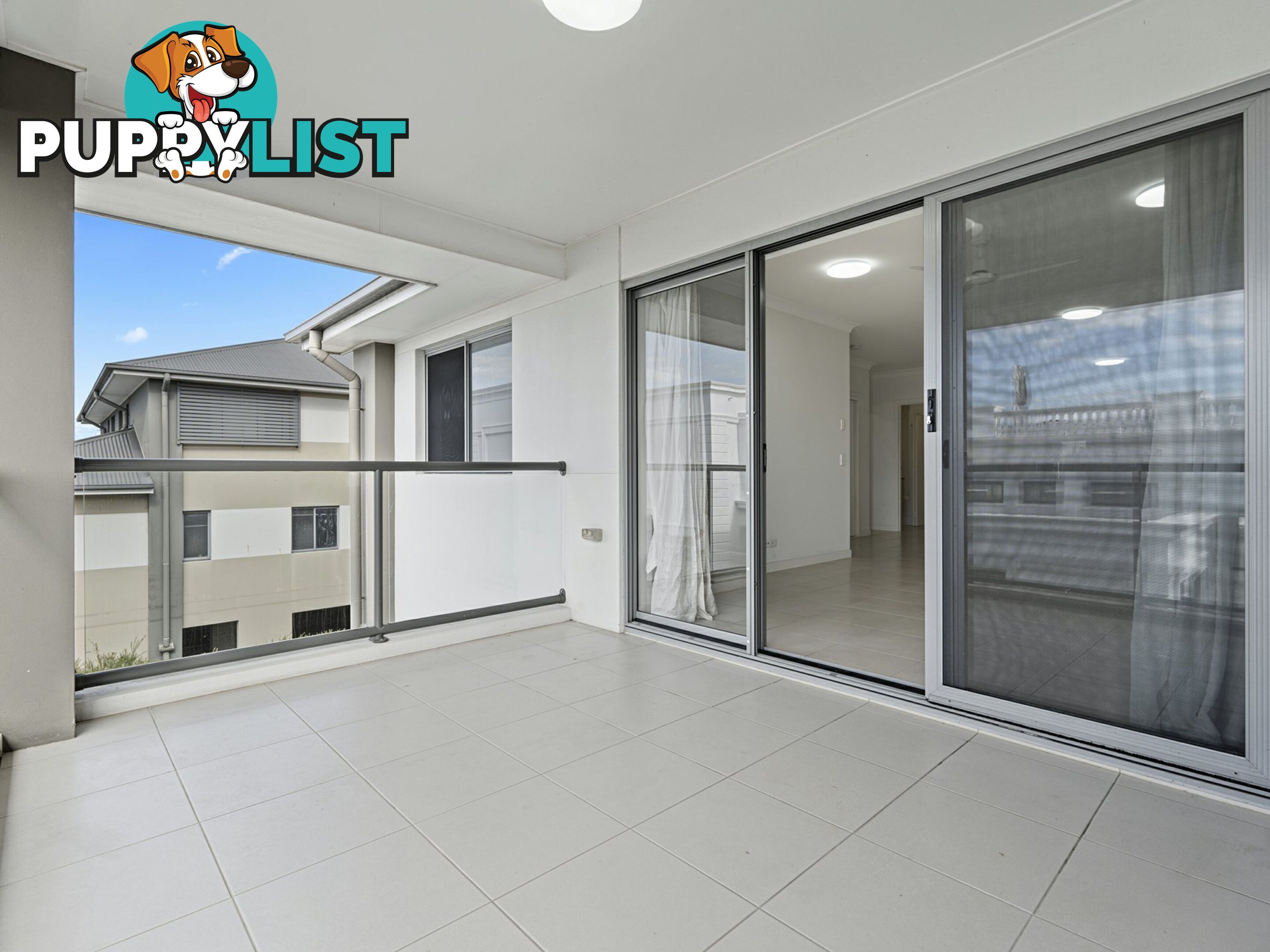 1012/8 Win Street EIGHT MILE PLAINS QLD 4113