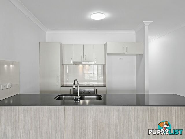 1012/8 Win Street EIGHT MILE PLAINS QLD 4113