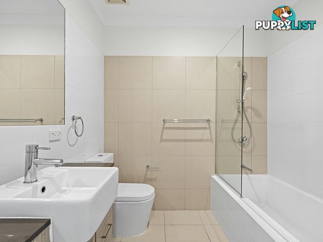 1012/8 Win Street EIGHT MILE PLAINS QLD 4113