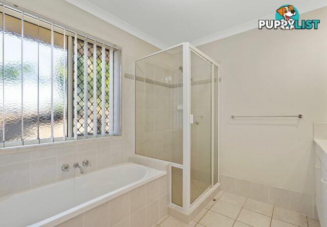 29 Newland Crescent PARKINSON QLD 4115