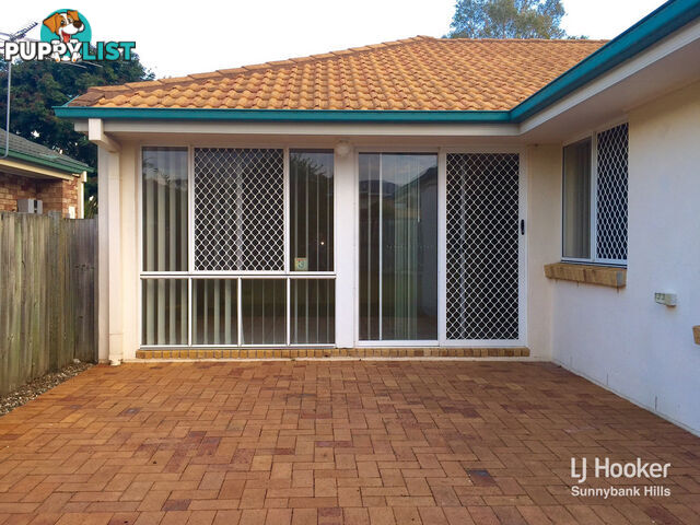 15 Emerald Place RUNCORN QLD 4113