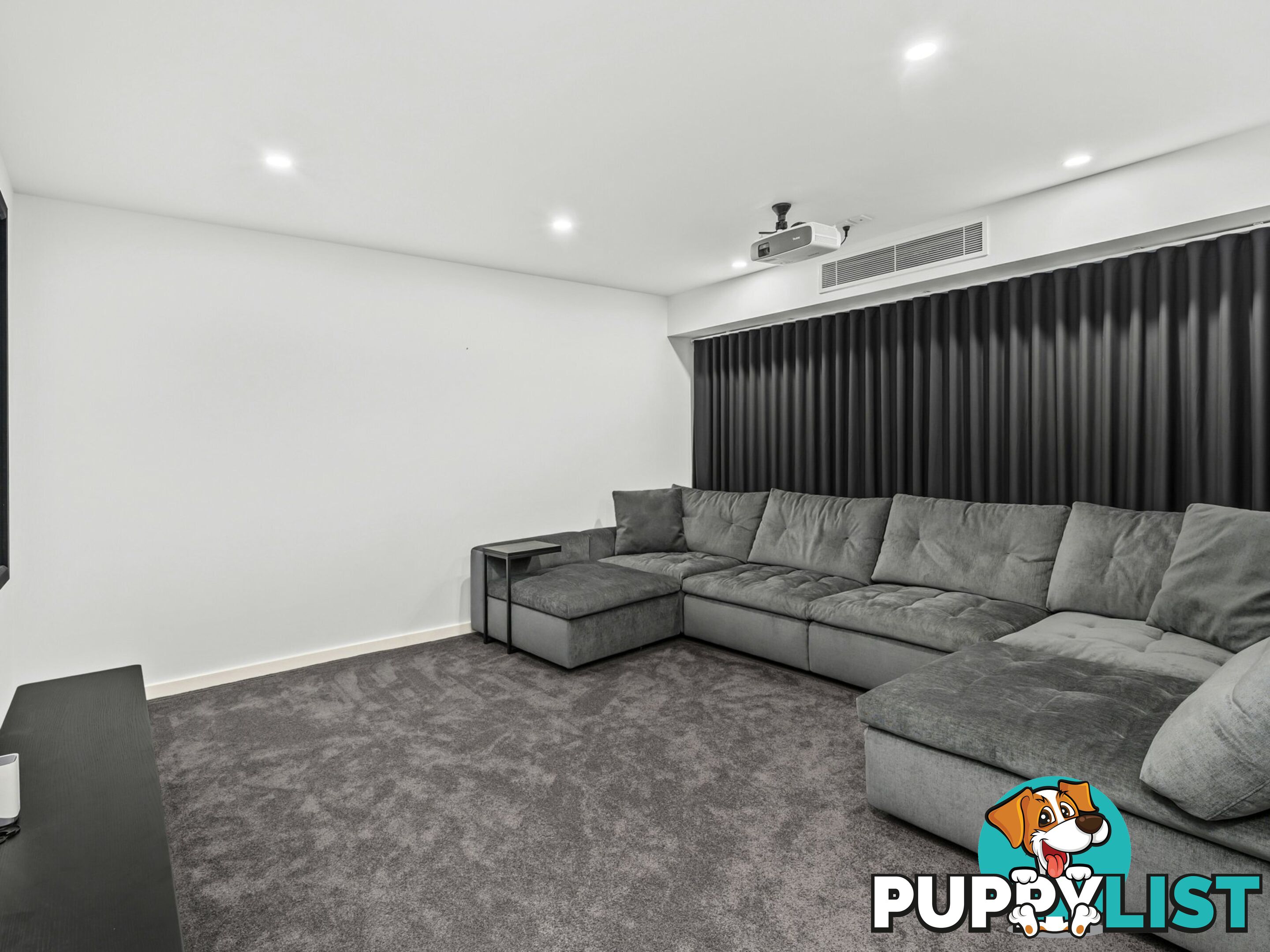 26 Auckland Street WISHART QLD 4122