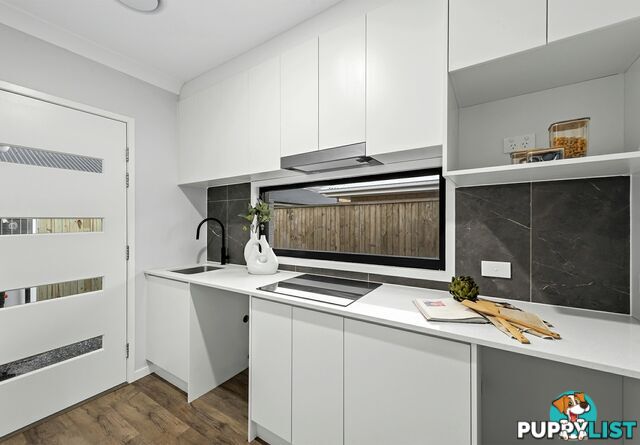 32 Redcomb Drive PARK RIDGE QLD 4125