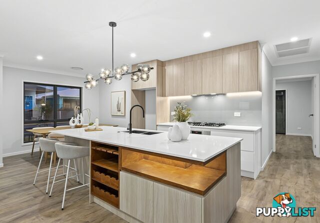 32 Redcomb Drive PARK RIDGE QLD 4125
