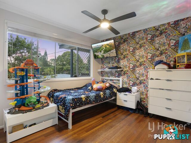 32 Valencia Way SLACKS CREEK QLD 4127