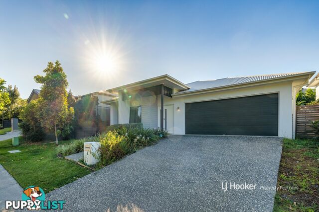 8 Forbes Crescent UPPER KEDRON QLD 4055