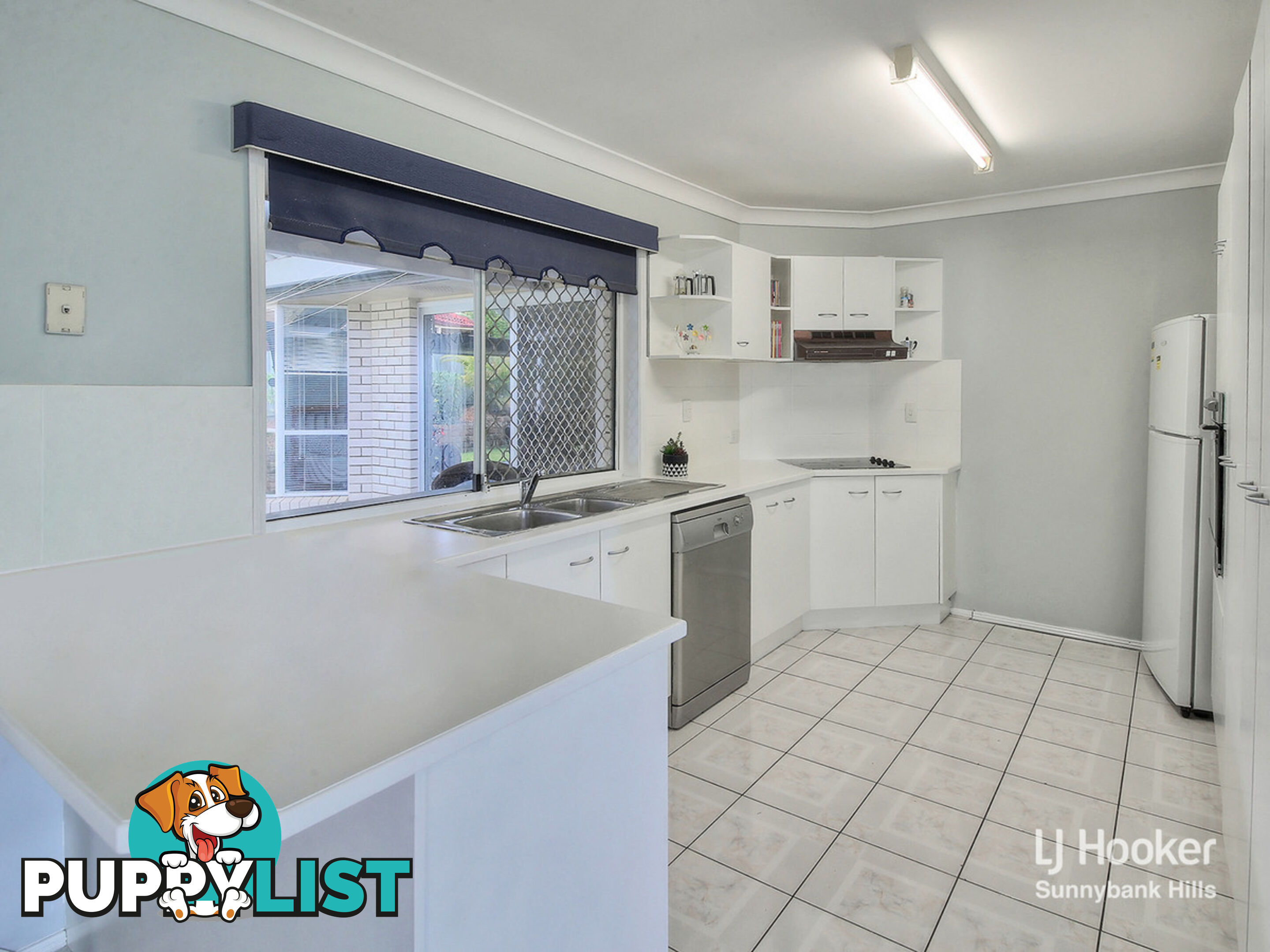 46 Owens Crescent REGENTS PARK QLD 4118