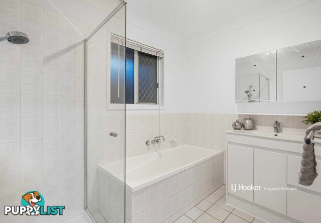 8 Wild Cotton Close KURABY QLD 4112