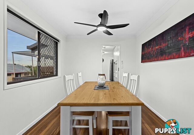 8 Fenimore Street WISHART QLD 4122