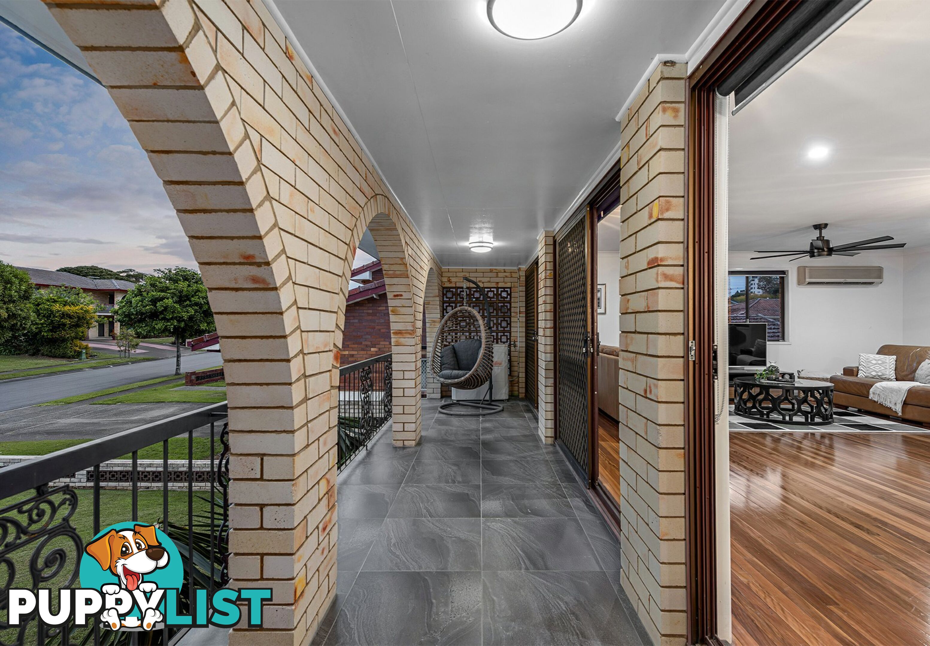 8 Fenimore Street WISHART QLD 4122