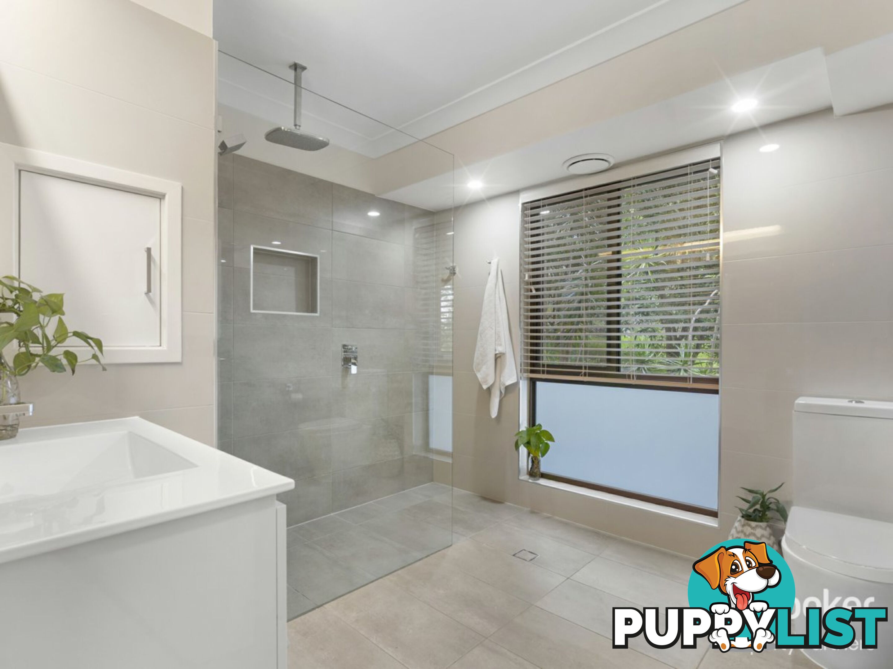 4A La Senda Court SPRINGWOOD QLD 4127