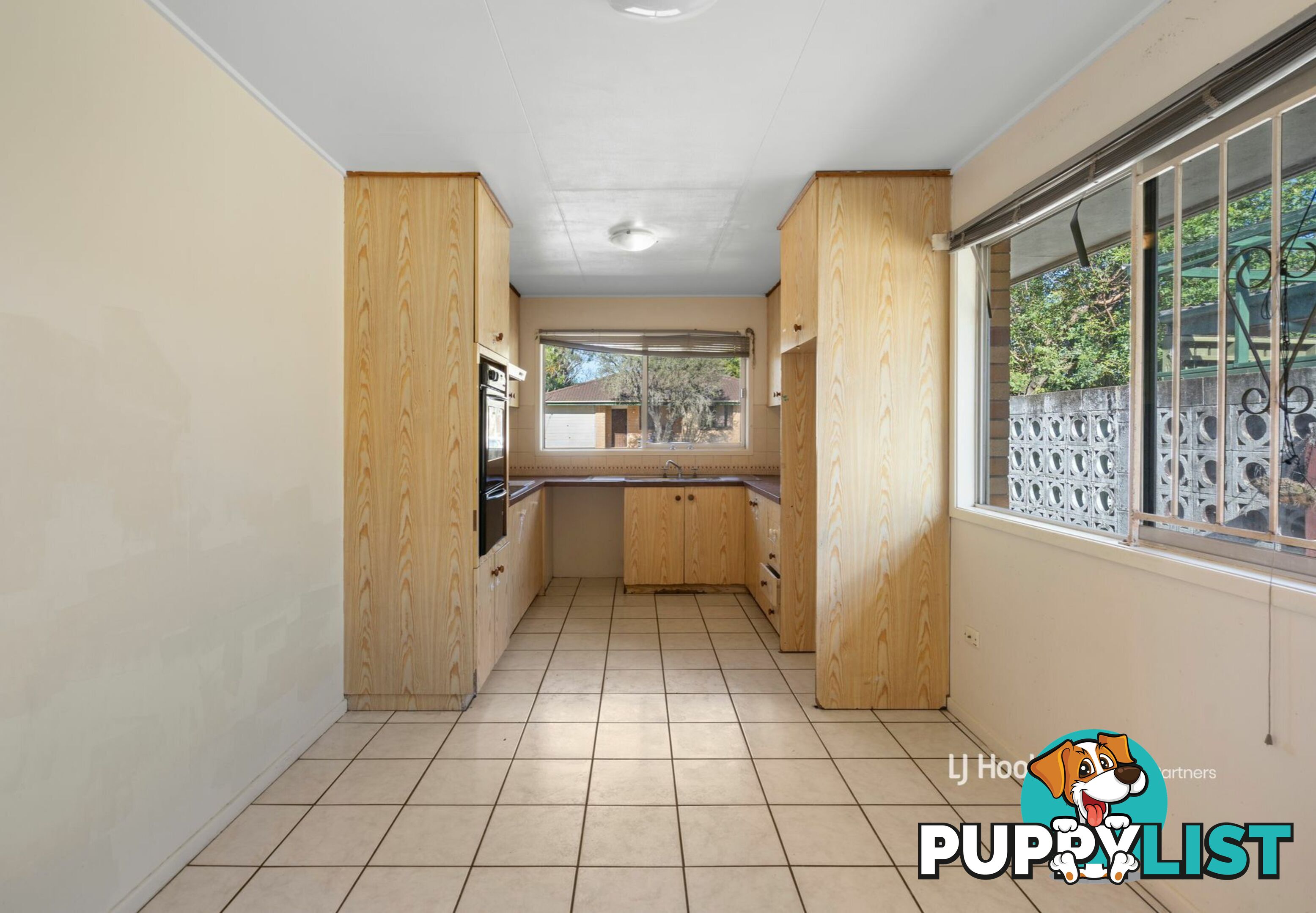 25 Benaud Street MACGREGOR QLD 4109