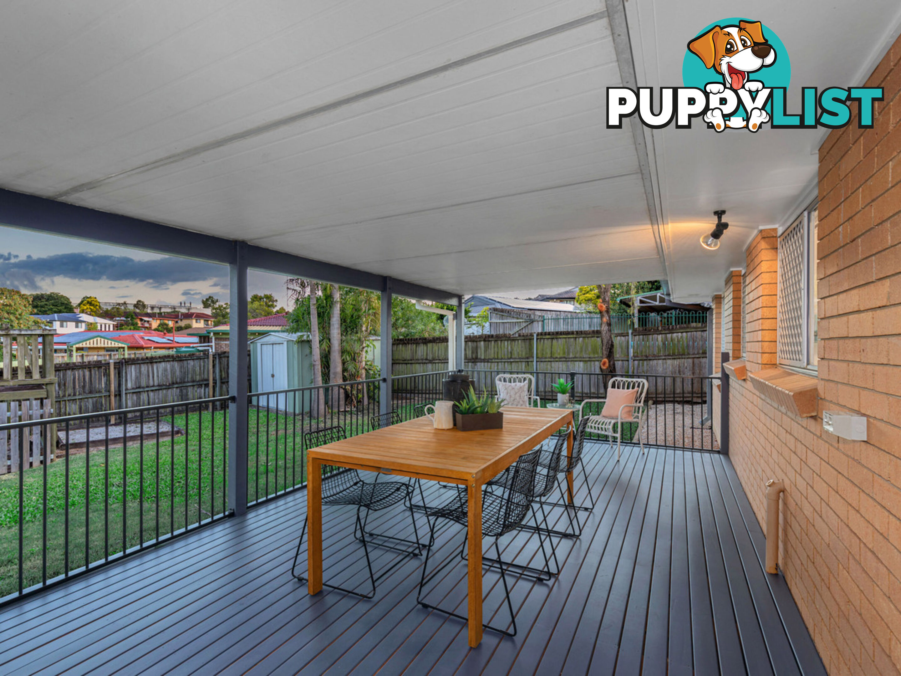 25 Honeysuckle Street MANSFIELD QLD 4122