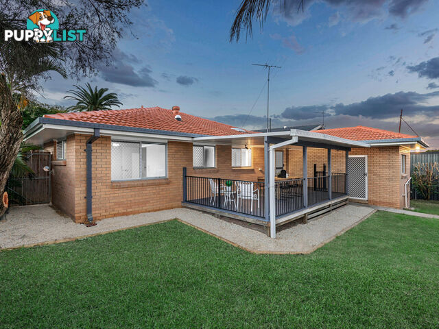 25 Honeysuckle Street MANSFIELD QLD 4122