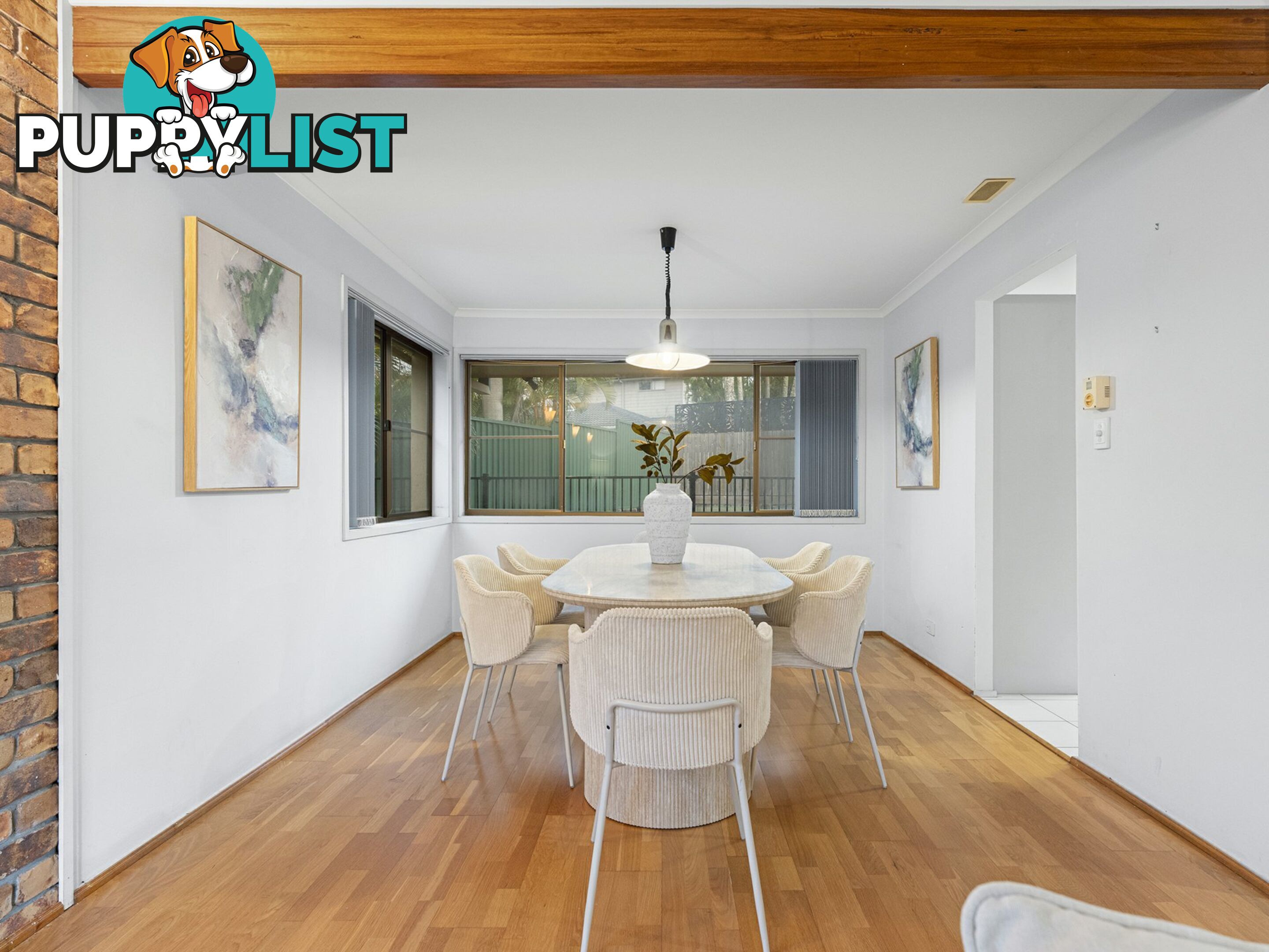 4 Rani Close MOUNT OMMANEY QLD 4074