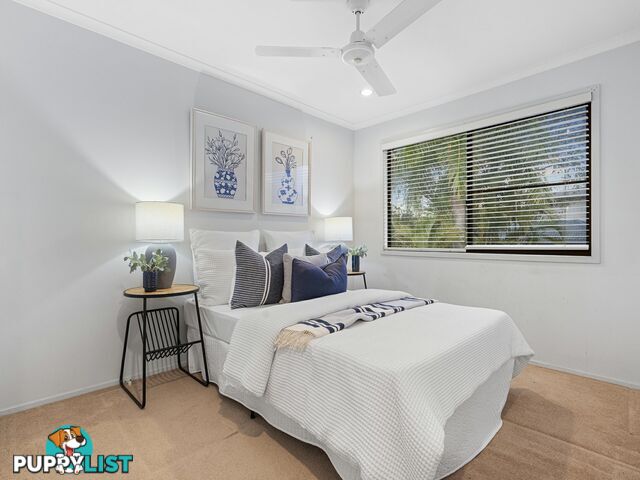 4 Rani Close MOUNT OMMANEY QLD 4074