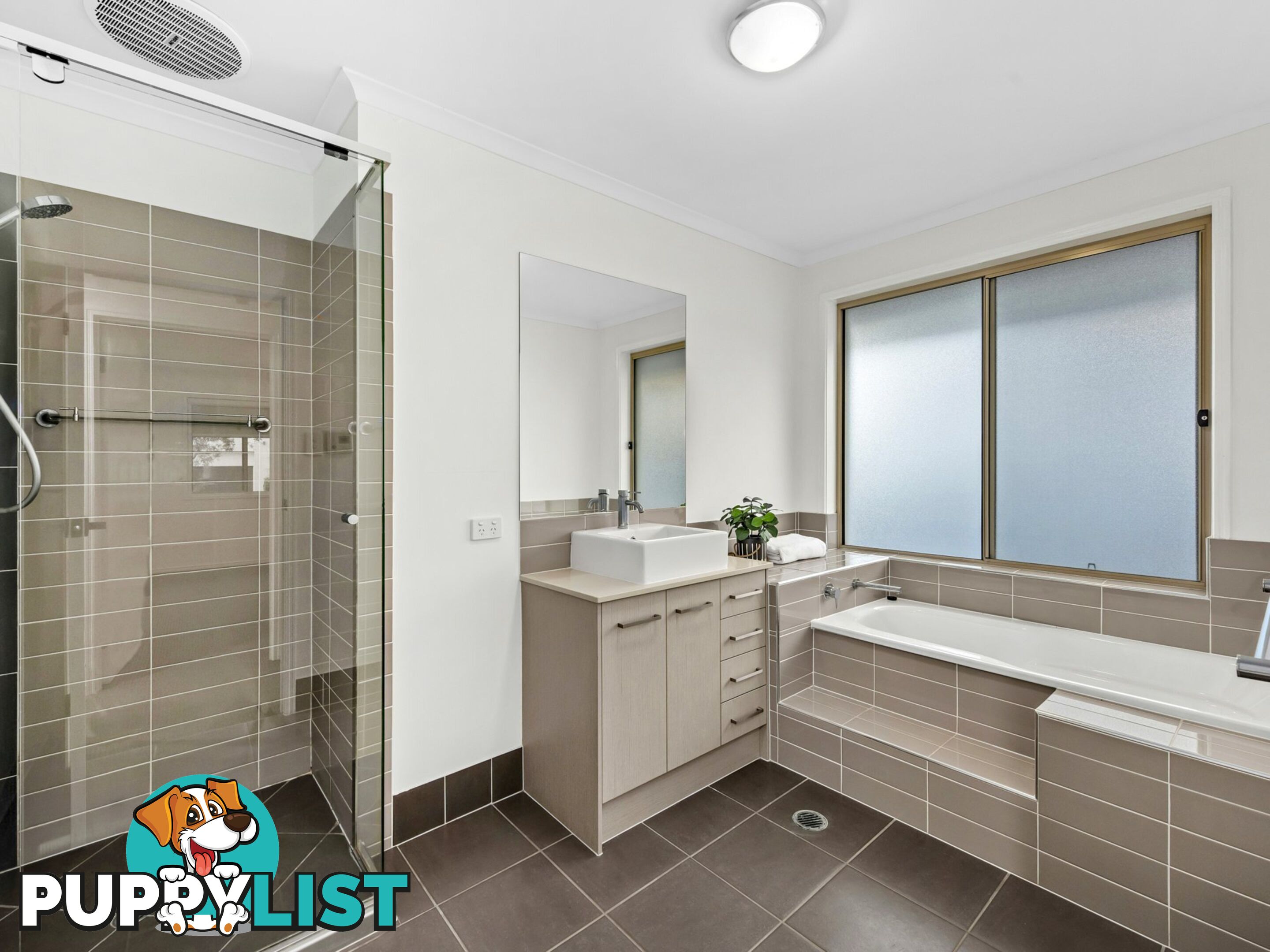 7 Bowers Street EIGHT MILE PLAINS QLD 4113