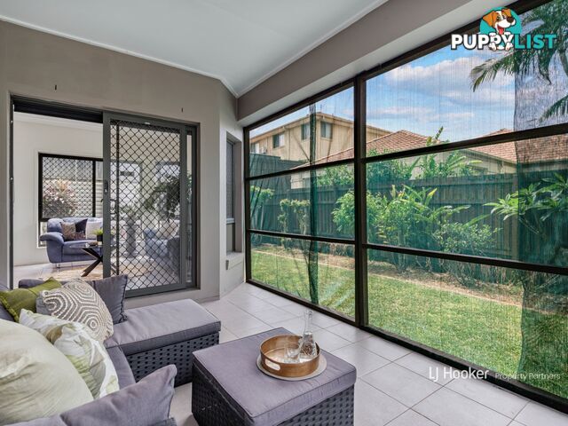 22 Coneybeer Place EIGHT MILE PLAINS QLD 4113