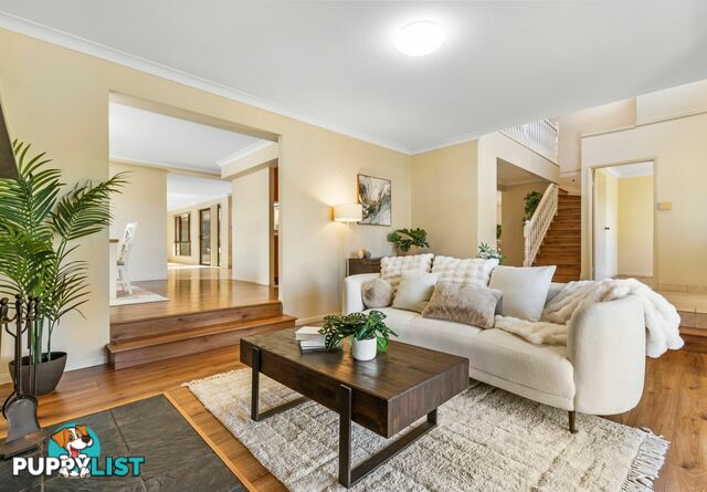 4 Kensington Place WISHART QLD 4122