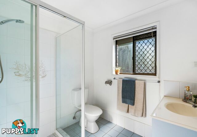 4 Kensington Place WISHART QLD 4122