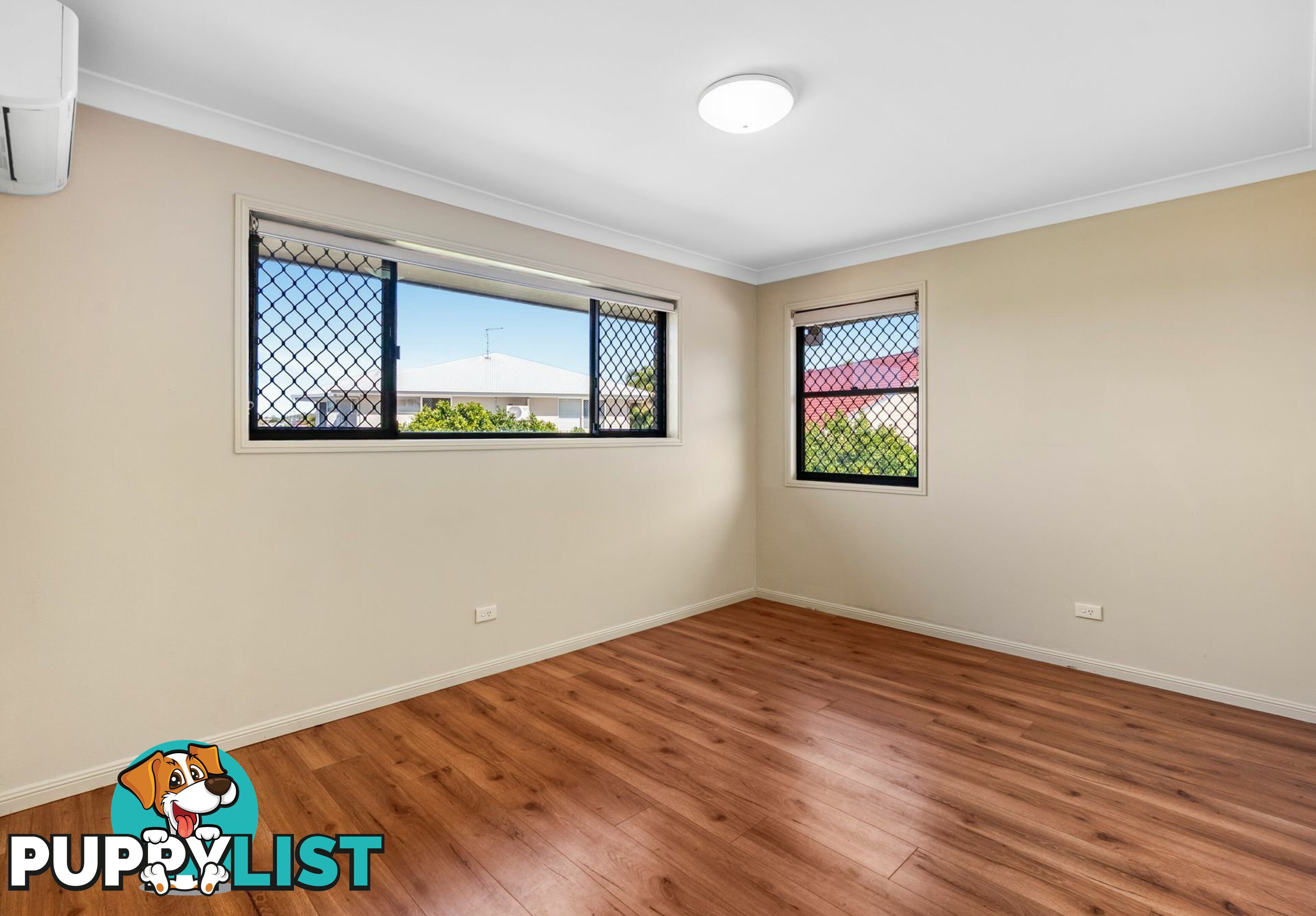 4 Kensington Place WISHART QLD 4122