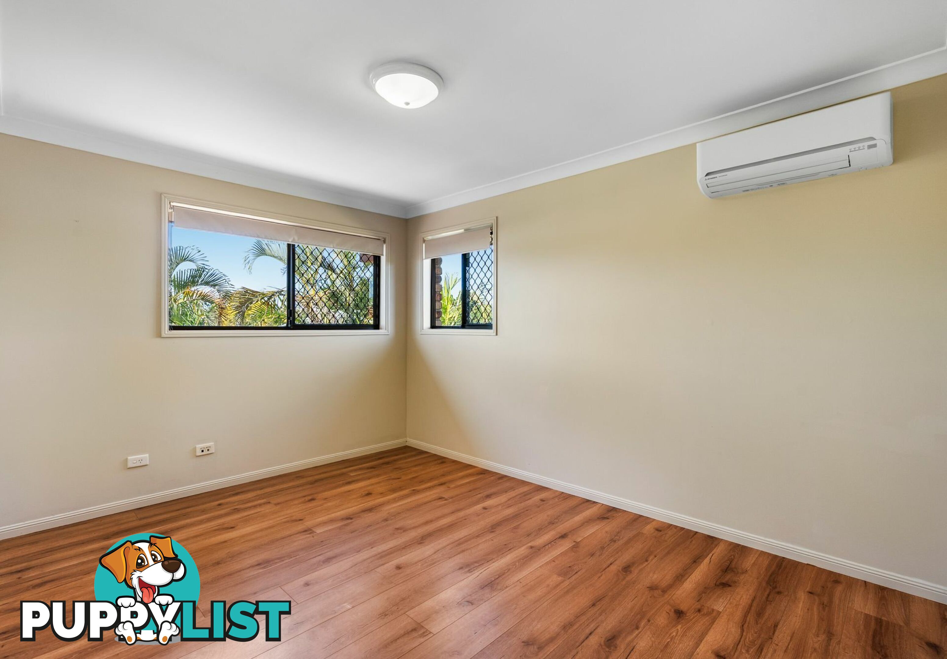 4 Kensington Place WISHART QLD 4122