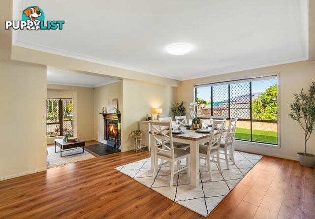 4 Kensington Place WISHART QLD 4122
